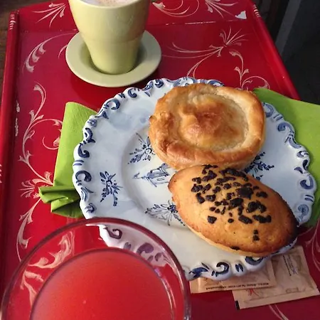 Larala' Лечче