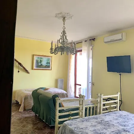 Bed & Breakfast Larala' *